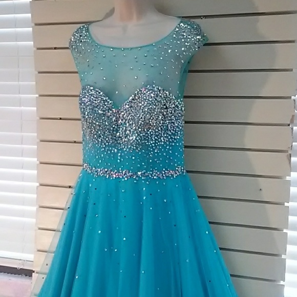Light blue rhinestone formal prom dress - Picture 2 of 6